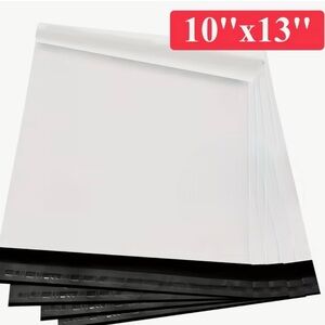 100ct  10x13 white Polymailers